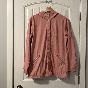 Aritzia Babaton pink raincoat/jacket XS